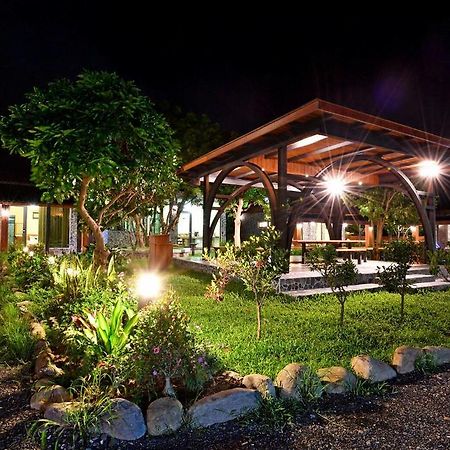 Kenting Four Season Villa Kota Tua Kota Tua Hengchun Bagian luar foto