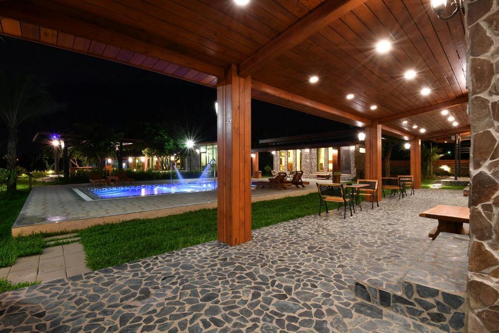 Kenting Four Season Villa Kota Tua Kota Tua Hengchun Bagian luar foto