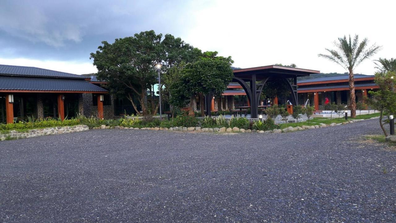 Kenting Four Season Villa Kota Tua Kota Tua Hengchun Bagian luar foto